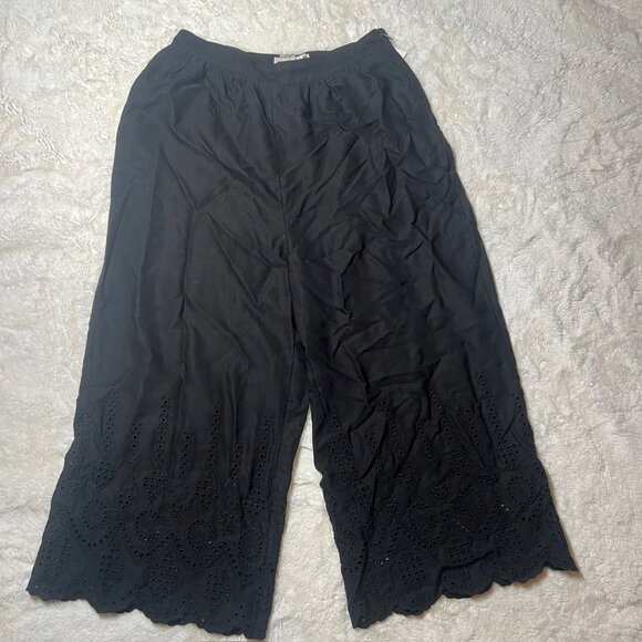 Anthropologie‎ Eyelet Wide Leg Black Cropped Pants – Women’s Size 2 NWT - Picture 2 of 7